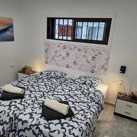 Apartment San Marino With Heated Pool, Only 450 Meters To The Beach, Aircondition, Wifi *