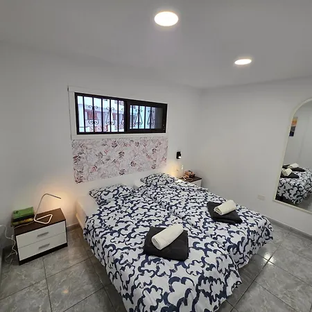 San Marino With Heated Pool, Only 450 Meters To The Beach, Aircondition, Wifi 公寓 *