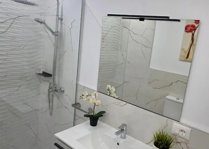 San Marino With Heated Pool, Only 450 Meters To The Beach, Aircondition, Wifi * Arona (Tenerife)