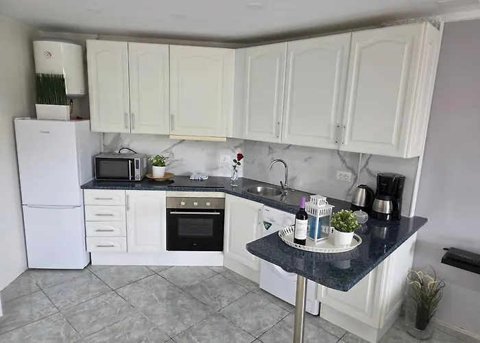 San Marino With Heated Pool, Only 450 Meters To The Beach, Aircondition, Wifi