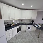 شقة San Marino With Heated Pool, Only 450 Meters To The Beach, Aircondition, Wifi