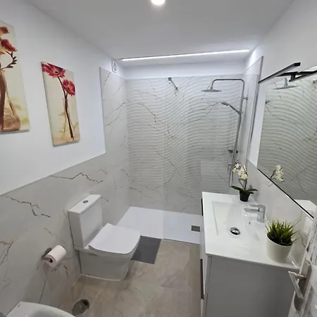 Διαμέρισμα San Marino With Heated Pool, Only 450 Meters To The Beach, Aircondition, Wifi *