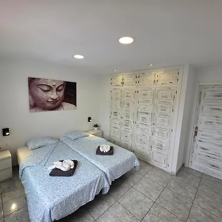 Διαμέρισμα San Marino With Heated Pool, Only 450 Meters To The Beach, Aircondition, Wifi Arona (Tenerife)
